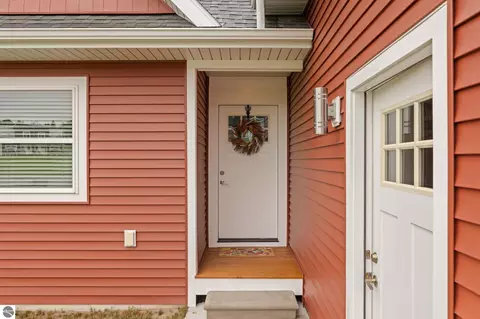 Entry Way - 9232 S Flaska Dr, Cedar, MI 49621 photo 1 of 1