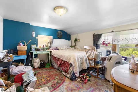 Bedroom - 1805 E State St, Cheboygan, MI 49721 photo 1 of 1