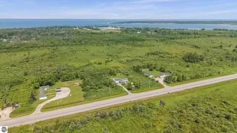View/Area - 1805 E State St, Cheboygan, MI 49721 photo 6 of 6