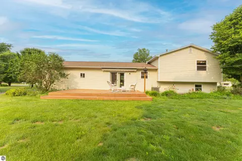Exterior - 2667 Pine Breeze Dr, Interlochen, MI 49643 photo 11 of 12