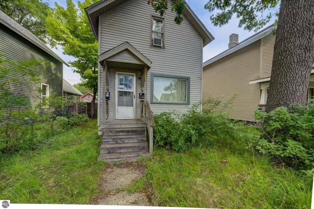 633 Eighth, Traverse City, MI 49686