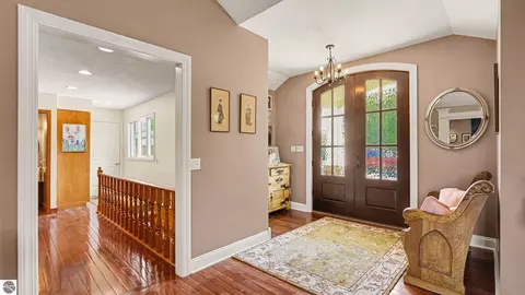 Entry Way - 115 Golfside Dr, Alma, MI 48801 photo 1 of 3