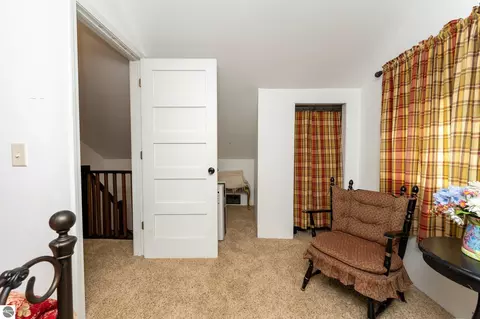 Bedroom - 522 N 2nd St, Shepherd, MI 48883 photo 8 of 10