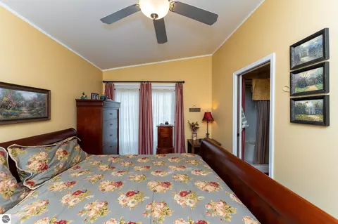 Bedroom - 522 N 2nd St, Shepherd, MI 48883 photo 2 of 10