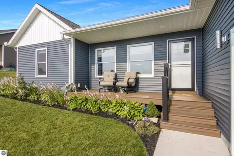 1325 Umber Dr, Traverse City, MI 49696