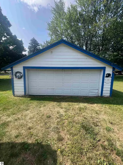 Other - 910 E Arcada St, Ithaca, MI 48847 photo 1 of 9
