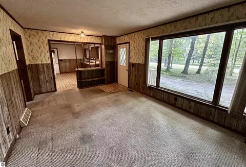 950 E Sullivan Woods, Cedar, MI 49621 photo 12