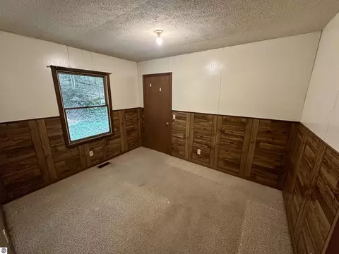 950 E Sullivan Woods, Cedar, MI 49621 photo 18