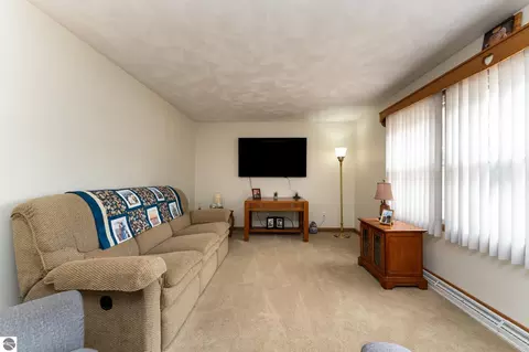 Living - 2539 E And 2765 E Rock Rd, Clare, MI 48617 photo 1 of 3