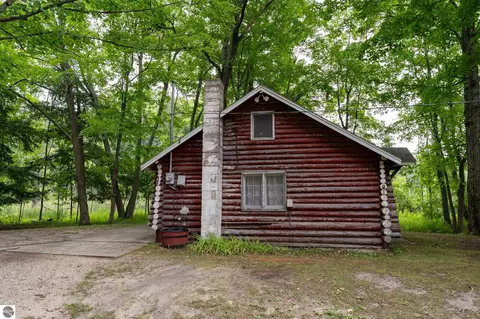 Exterior - 2539 E And 2765 E Rock Rd, Clare, MI 48617 photo 29 of 32