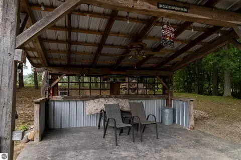 Exterior - 2539 E And 2765 E Rock Rd, Clare, MI 48617 photo 16 of 32