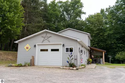 Other - 2539 E And 2765 E Rock Rd, Clare, MI 48617 photo 4 of 26