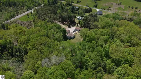 View/Area - 2539 E And 2765 E Rock Rd, Clare, MI 48617 photo 3 of 6