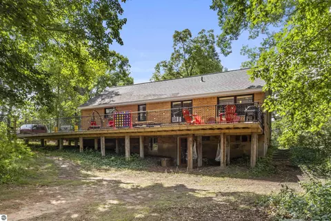10530 W 48 12 Rd, Wellston, MI 49689
