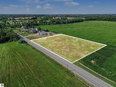 tbd N Luce Rd, Alma, MI 48801 photo 2