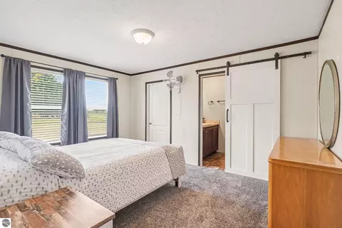 Bedroom - 8985 S Fordyce Rd, Shepherd, MI 48883 photo 1 of 3