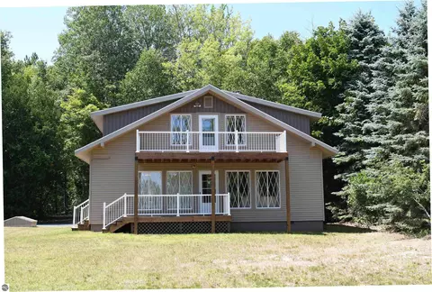 4457 W Cedar Lake Rd, Greenbush, MI 48738