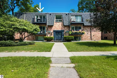 119 Fair St, Traverse City, MI 49686