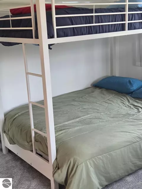 Bedroom - 3008 E Midshipman Dr, Au Gres, MI 48703 photo 6 of 9