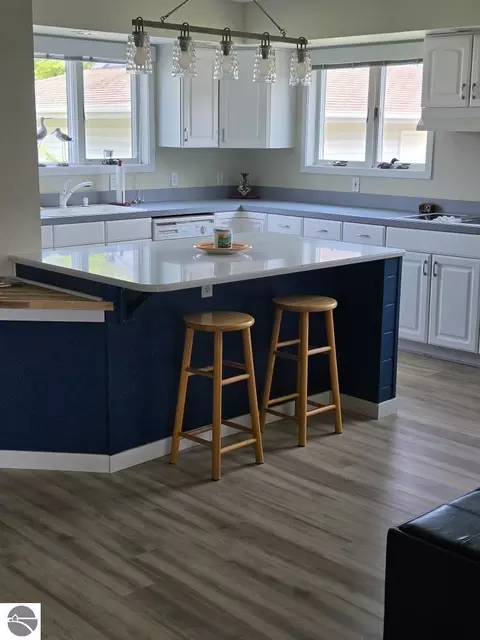 Kitchen - 3008 E Midshipman Dr, Au Gres, MI 48703 photo 5 of 8