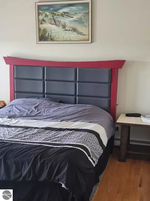 Bedroom - 3008 E Midshipman Dr, Au Gres, MI 48703 photo 8 of 9