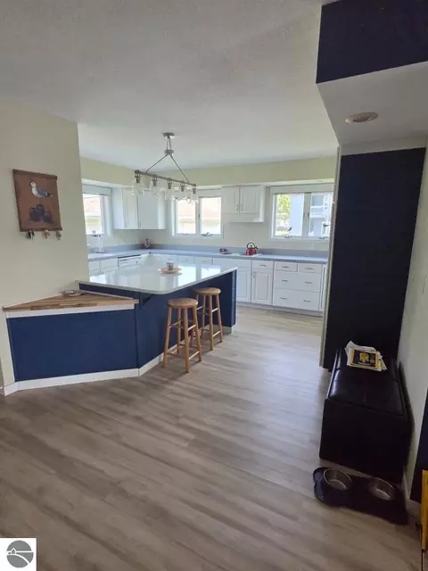 Kitchen - 3008 E Midshipman Dr, Au Gres, MI 48703 photo 8 of 8