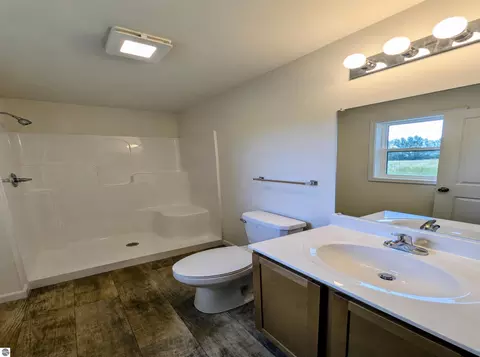 Bath - 262 Stern Dr, Au Gres, MI 48703 photo 1 of 5