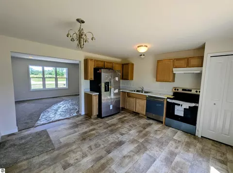 Kitchen - 262 Stern Dr, Au Gres, MI 48703 photo 1 of 2