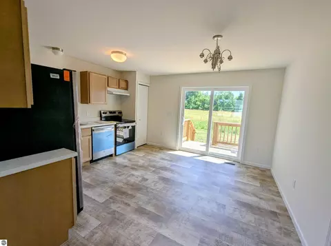 Kitchen - 262 Stern Dr, Au Gres, MI 48703 photo 2 of 2