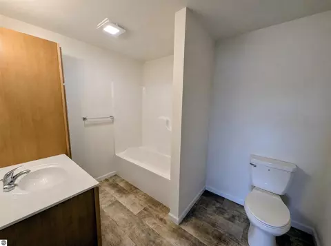 Bath - 262 Stern Dr, Au Gres, MI 48703 photo 2 of 5