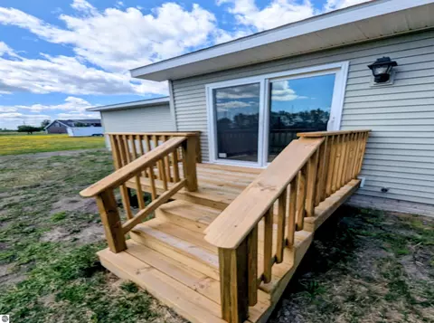Exterior - 262 Stern Dr, Au Gres, MI 48703 photo 4 of 4