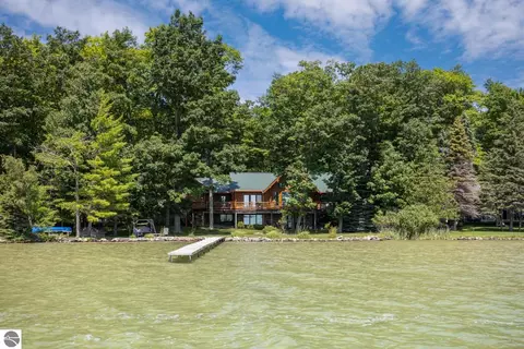 Exterior - 788 E Traverse Lake Rd, Cedar, MI 49621 photo 10 of 13