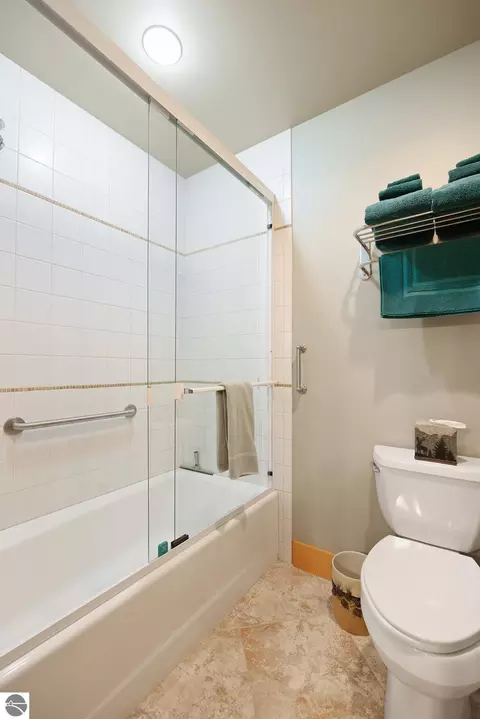 Bath - 788 E Traverse Lake Rd, Cedar, MI 49621 photo 5 of 5