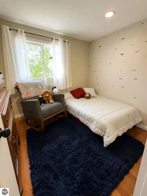 Bedroom - 5850 E Baseline Rd, Mount Pleasant, MI 48858 photo 2 of 2