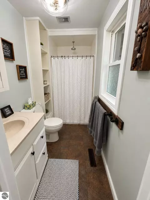 Bath - 5850 E Baseline Rd, Mount Pleasant, MI 48858 photo 2 of 2