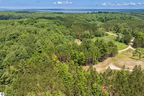 NW, Williamsburg, MI 49690 photo 14