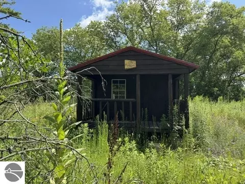 2179 Conrad Rd, Standish, MI 48658 photo 2