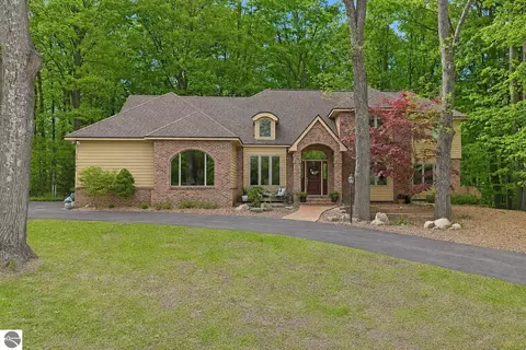 10481 S Monaco Way, Traverse City, MI 49684