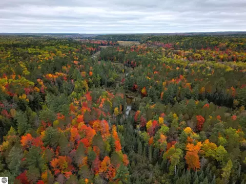 5266 Brown Bridge Rd, Traverse City, MI 49686