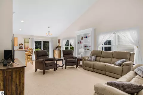 Living - 2722 Ruby St, Traverse City, MI 49684 photo 1 of 1