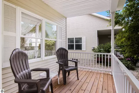 Exterior - 2722 Ruby St, Traverse City, MI 49684 photo 2 of 5