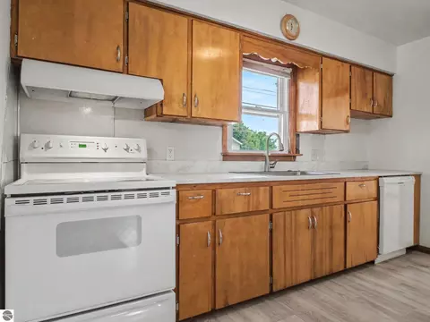 Kitchen - 10705 E Second St, Fowler, MI 48835 photo 1 of 1