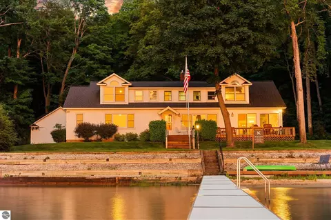 759 N South Long Lake Rd, Traverse City, MI 49684