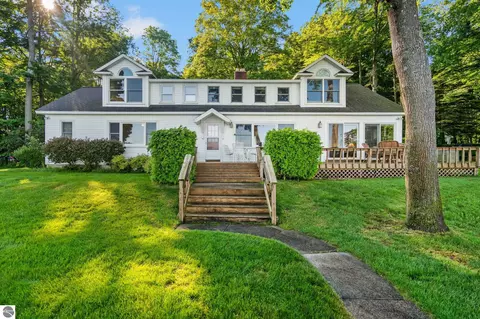 759 N South Long Lake Rd, Traverse City, MI 49684