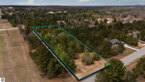 APT 32 Old Cabin Drive, Interlochen, MI 49634
