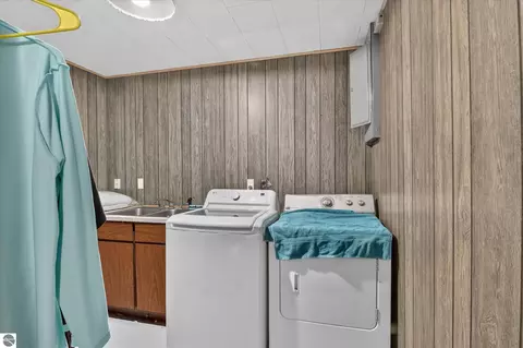 Other - 1629 N Warner Rd, Sumner, MI 48889 photo 8 of 17