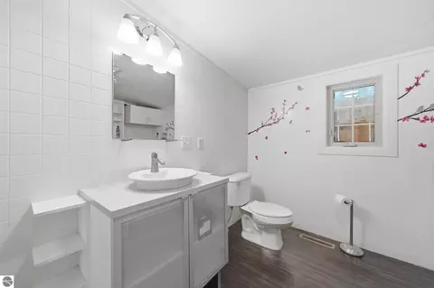 Bath - 16767 3rd St, Copemish, MI 49625 photo 2 of 5