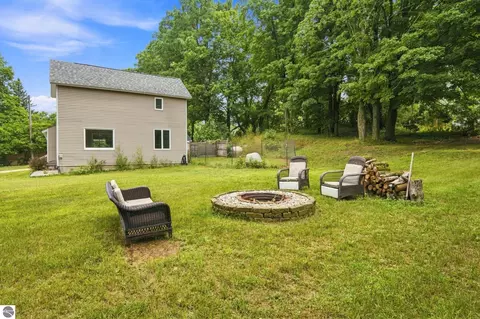 Exterior - 16767 3rd St, Copemish, MI 49625 photo 2 of 5