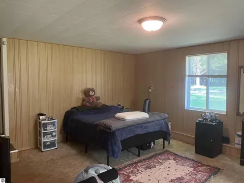 Bedroom - 5200 S Huron, Standish, MI 48658 photo 4 of 4