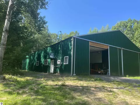 Exterior - 5200 S Huron, Standish, MI 48658 photo 6 of 8